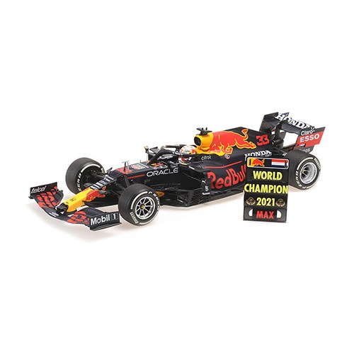 Minichamps Red Bull RB16B w. Pit Board - 1st 2021 Abu Dhabi Grand Prix - #33 M. Verstappen 1:18