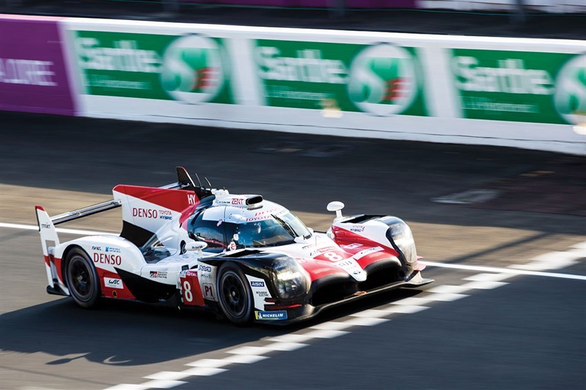 1/18スパーク Spark トヨタ TS050 ルマン LeMans 24時間 1/18 Spark Toyota TS050 Hybrid Gazoo Racing Le Mans 24H 2019 #7 w