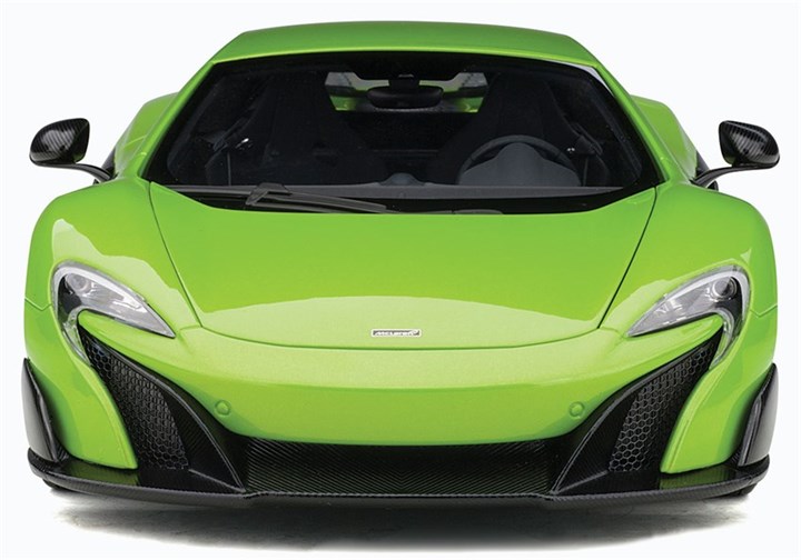 AUTOartMclaren675LT-1.jpg