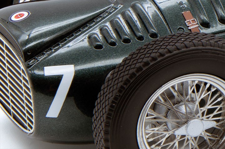 BRM V16 thumb.jpg