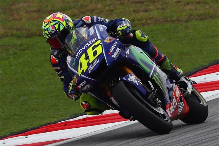 Minichamps-Rossi-2017-Malaysian-GP-Yamaha-1.jpg