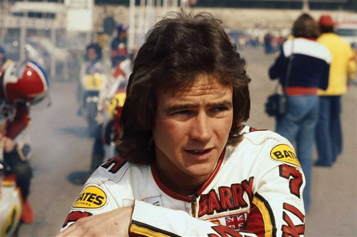 Sheene1977SuzukiRG500-1.jpg