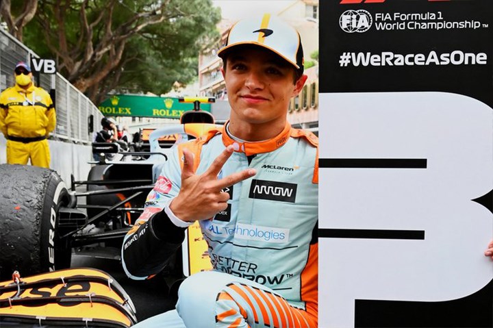 Spark 1-18 Norris 2021 Monaco GP McLaren MCL35M thumb.jpg