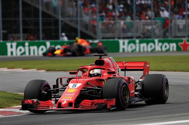Vettel2018FerrariSF71H-1.jpg