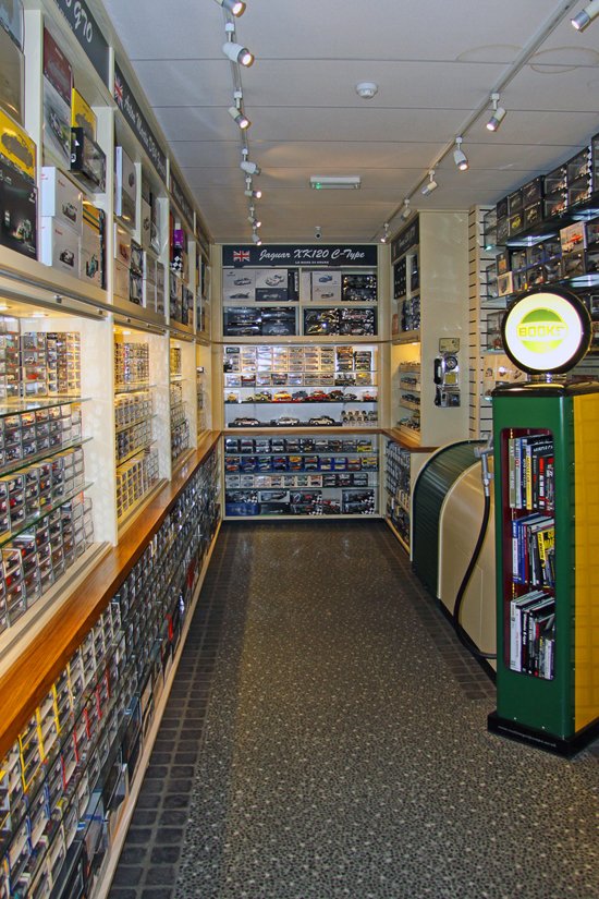 diecast toy stores