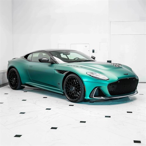 AUTOart Aston Martin DBS 770 Ultimate - Aston Martin Racing Green 1:18 model car