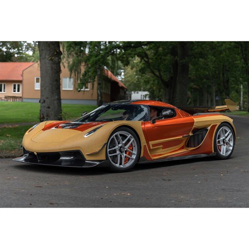 AUTOart Koenigsegg Jesko 2020 - Sweet Mandarine/Candy Orange 1:18