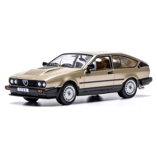 IXO Alfa Romeo GTV6 1982 - Beige 1:43 model car