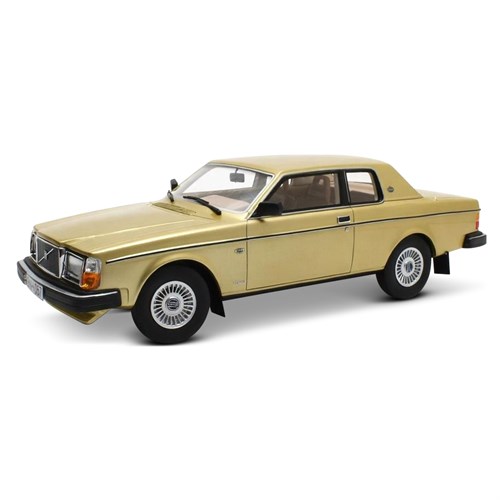 Cult Volvo 262C Bertone 1981 - Gold Metallic 1:18 model car