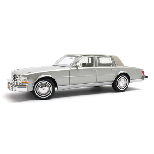 Cult Cadillac Seville 1976 - Silver Metallic 1:18 model car