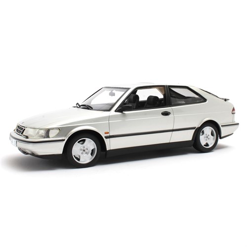 Cult Saab 900 SE Turbo 1994 - Silver 1:18