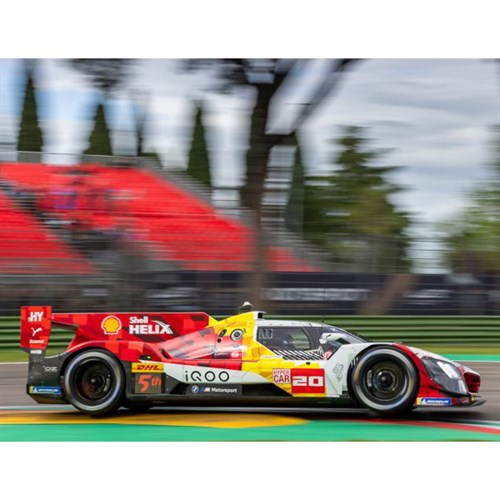 ​Spark BMW M Hybrid V8 - 2025 Le Mans 24 Hours - #20 1:43 model car