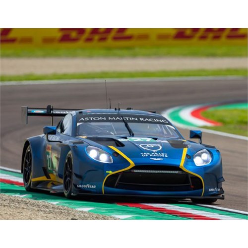 Aston Martin Vantage AMR GT3 - 2025 Le Mans 24 Hours - #27 1:43 model car