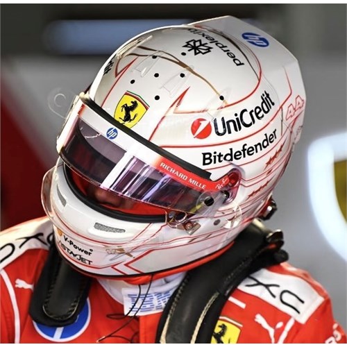 Look Smart Lewis Hamilton Ferrari Helmet - 2026 Japanese Grand Prix 1:5