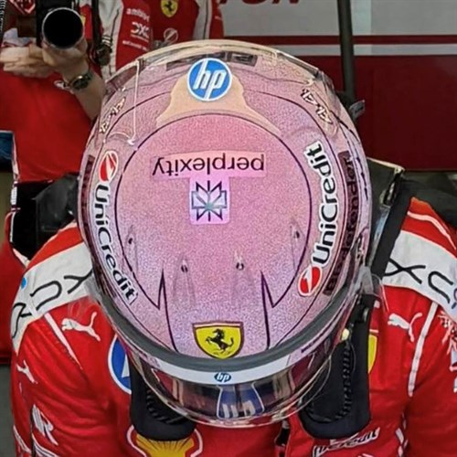 Look Smart Lewis Hamilton Ferrari Helmet - 2026 Monaco Grand Prix 1:5