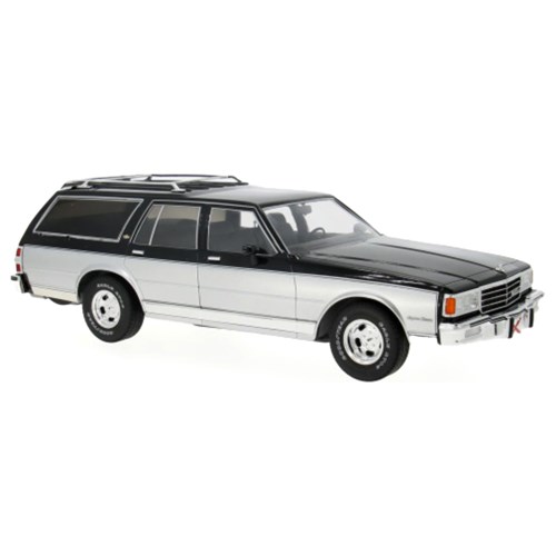MCG Chevrolet Caprice Estate Wagon 1985 - Silver/Grey 1:18 model car