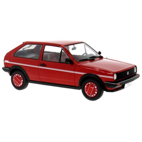 MCG Volkswagen Polo Mk.2 Coupe Fox 1985 - Red 1:18 model car