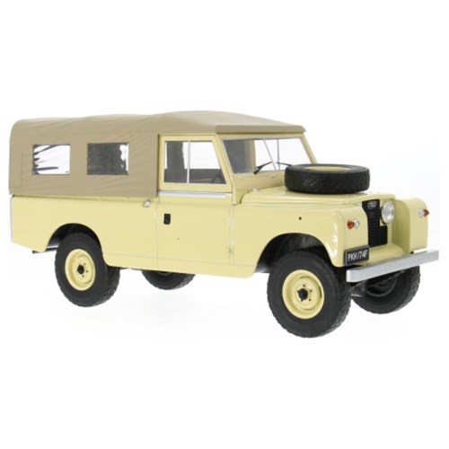 MCG Land Rover Series II 109 1959 - Beige 1:18 model car