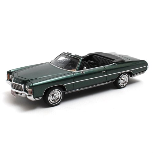 Matrix Chevrolet Impala Convertible 1971 - Green 1:43 model car
