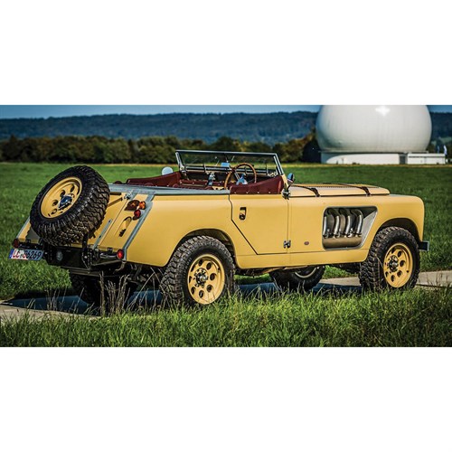 Matrix Land Rover 109 Bell Aurens Longnose - Open Roof - Yellow 1:43 model car