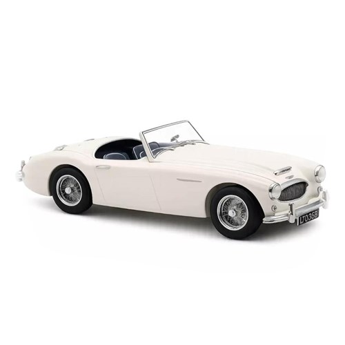 Norev Austin Healey 3000 Mk.2 1961 - Old English White 1:18 model car