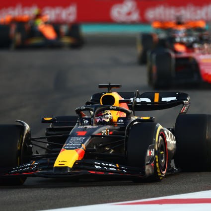Minichamps Red Bull RB19 - 1st 2023 Abu Dhabi Grand Prix - #1 M. Verstappen 1:43
