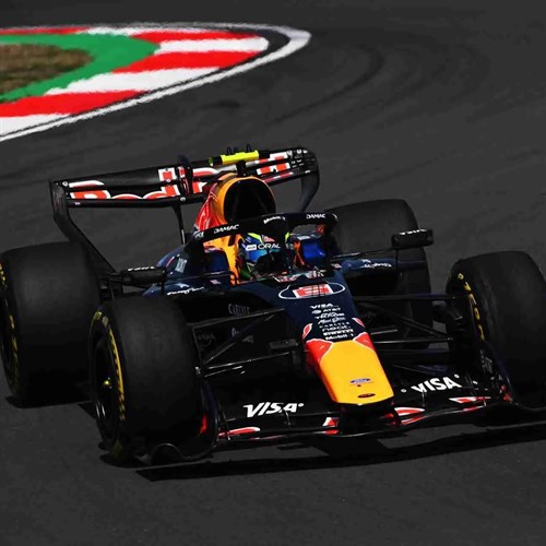 Minichamps Red Bull RB22 - 2026 Australian Grand Prix - #6 Isack Hadjar 1:43 model car