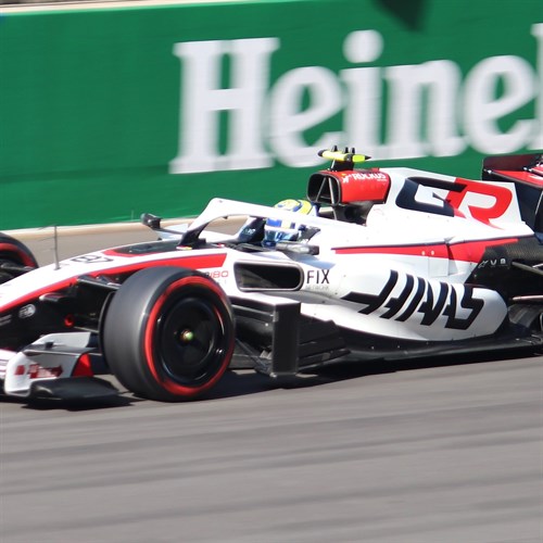 Minichamps Haas VF-26 - 2026 Australian Grand Prix - #87 Oliver Bearman 1:43 model car