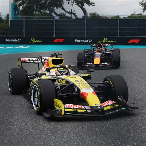Minichamps Racing Bulls VCARB 03 - 2026 Miami Grand Prix - #41 Arvid Lindblad 1:43 model car