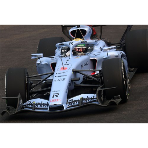 Minichamps Audi R26 - 2026 Singapore Grand Prix - #5 Gabriel Bortoleto 1:43 model car