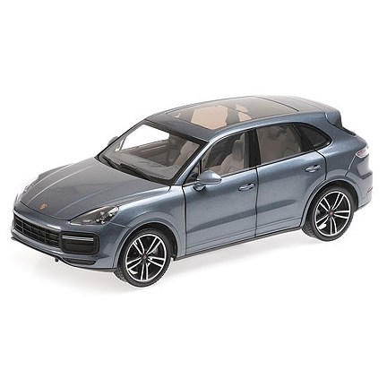 Minichamps Porsche Cayenne Turbo S 2017 Black 1 18 Minichamps Porsche Cayenne Turbo S 2017 Black 1 18 Pg066070
