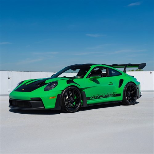 Minichamps Porsche 911 (992) GT3 RS 2023 - Green w. Weissach Package & Dark Silver Wheels 1:18 model car