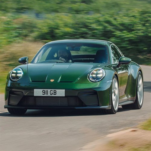 Minichamps Porsche 911 (992.2) GT3 2025 - Green Metallic w. Gold Wheels 1:18 model car