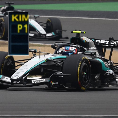 Minichamps Mercedes F1 W17 w. Pit Board - 1st 2026 Australian Grand Prix - #12 Andrea Kimi Antonelli 1:18 model car