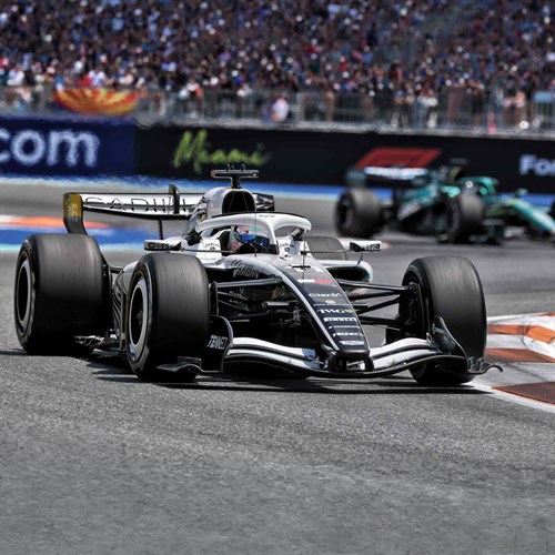 Minichamps Cadillac MAC-26 - 2026 Miami Grand Prix - #11 Sergio Perez 1:18 model car