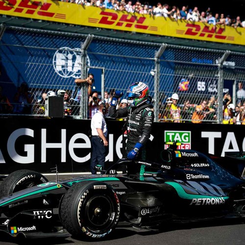 Minichamps Mercedes F1 W17 w. Figure & Marker Board - 1st 2026 Spanish (Madrid) Grand Prix - #12 Andrea Kimi Antonelli 1:18 model car