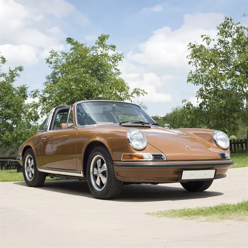 Minichamps Porsche 911 Targa 1972 - Brown 1:18 model car