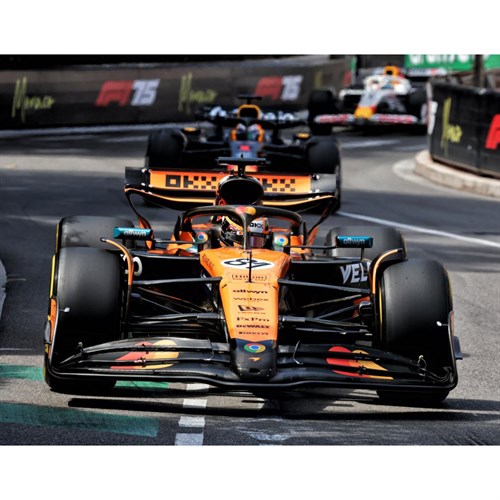 Minichamps McLaren MCL39 - 2025 Monaco Grand Prix - #81 Oscar Piastri 1:18 model car