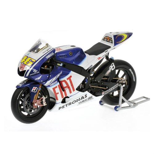 Minichamps Yamaha YZR-M1 'Dirty Version' - 2009 MotoGP World Champion - #46 V. Rossi 1:12