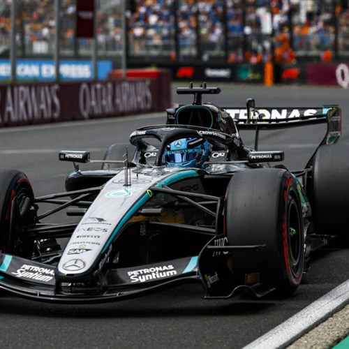 Spark Mercedes F1 W17 - 1st 2026 Australian Grand Prix - #63 George Russell 1:18 model car