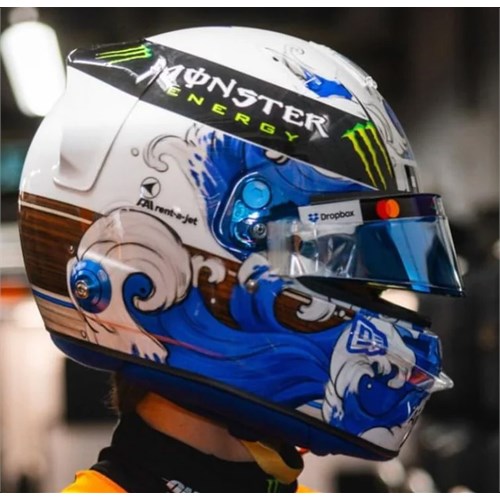 Spark Oscar Piastri McLaren Helmet - 2025 Japanese Grand Prix 1:5