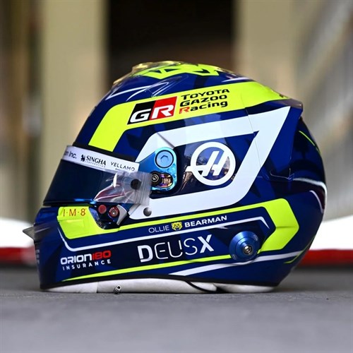 Spark Oliver Bearman Haas Helmet - 2026 1:5