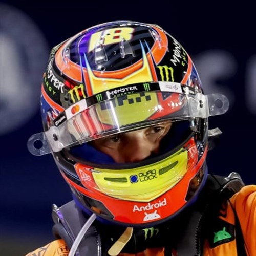 Spark Oscar Piastri McLaren Helmet - 2026 1:5