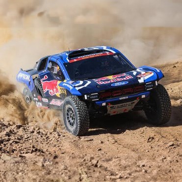 Spark Ford Raptor - 2026 Dakar Rally - #225 Carlos Sainz 1:43 model car