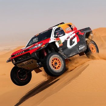 Spark Toyota GR Hilux - 2026 Dakar Rally - #202 Henk Lategan 1:43 model car