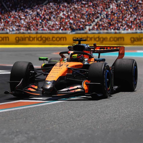 Spark McLaren MCL40 - 2026 Miami Grand Prix - #81 Oscar Piastri 1:43 model car