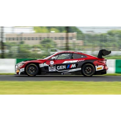 Spark BMW M4 GT3 - 1st 2025 Suzuka 1000 Km - #32 1:43 model car
