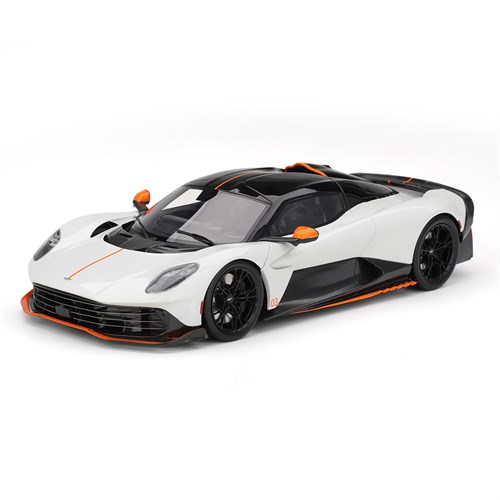 TopSpeed Aston Martin Valhalla - Lunar White 1:18 model car