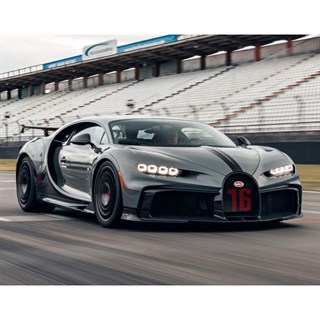 AUTOart Bugatti Chiron Pur Sport - Jet Grey/Carbon 1:18 model car