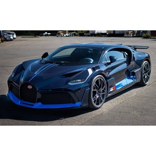 AUTOart Bugatti Divo - Nocturne Black Matt 1:18 model car